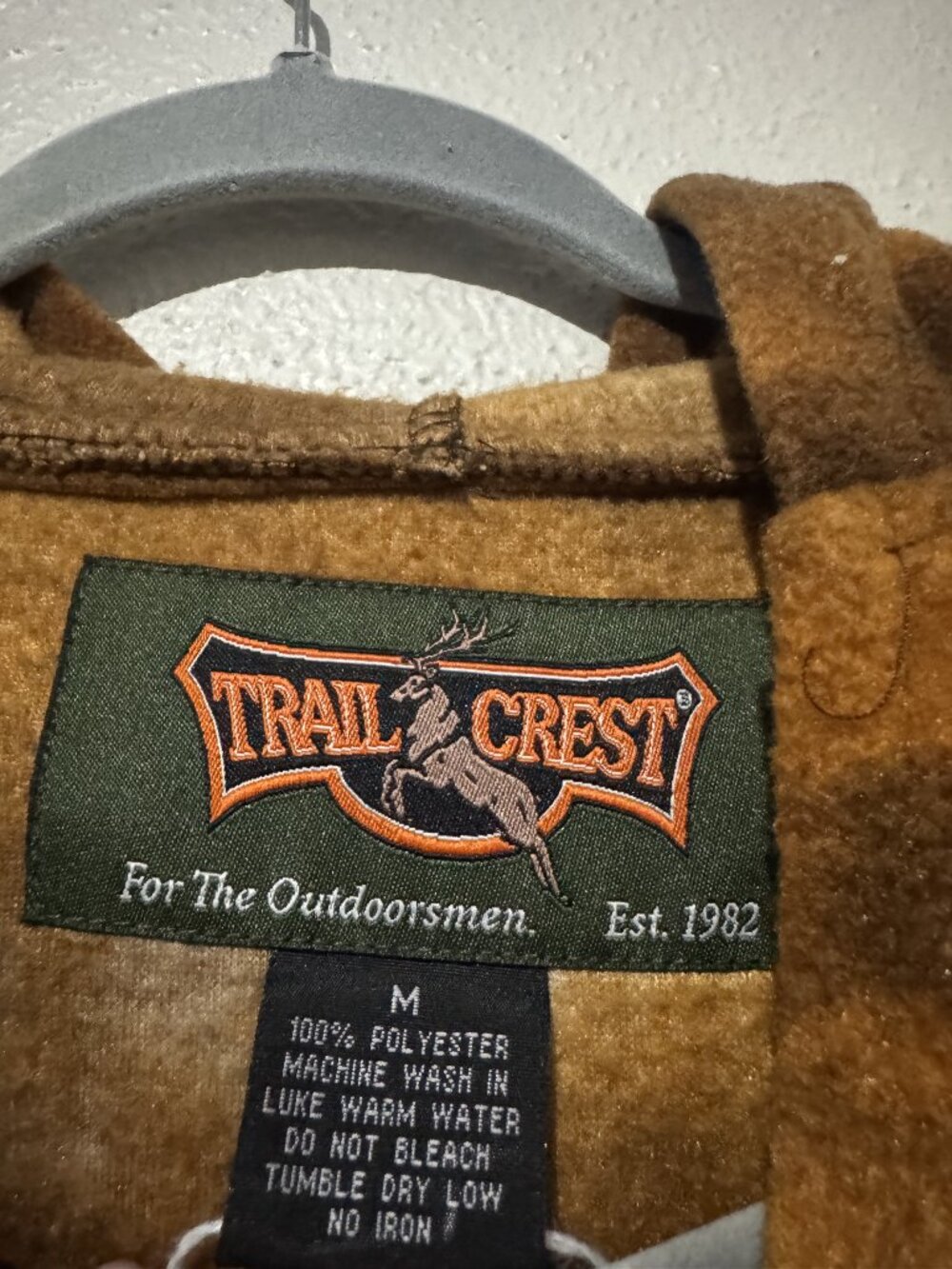 Trail Crest horse print fleece hoodie - Picture 3 of 3